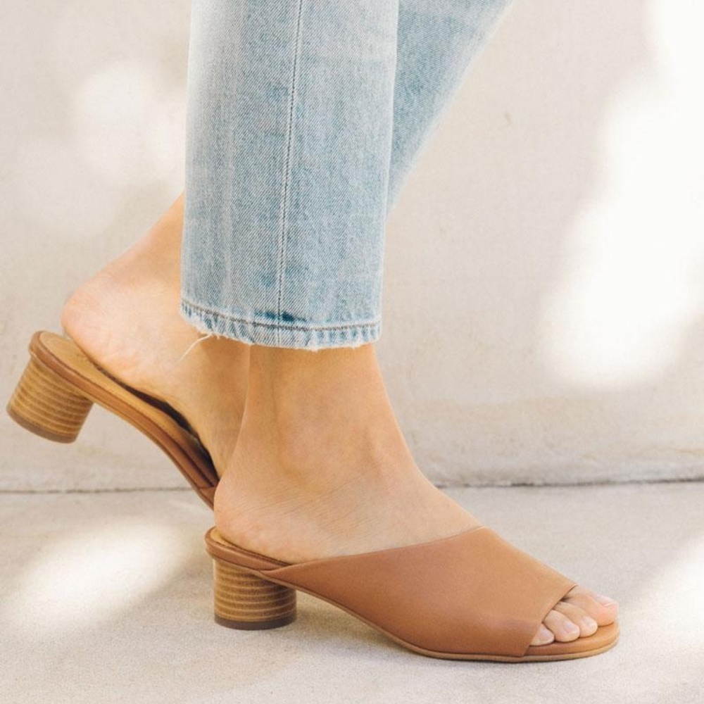 Milan Mule - image 1